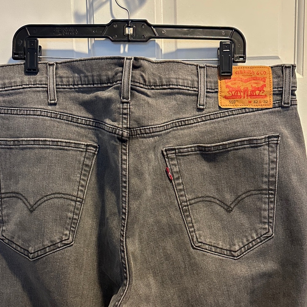 Levi's Charcoal Relaxed Men's Jeans